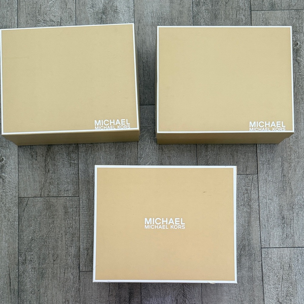 Michael Kors Beige Shoe Boxes Set